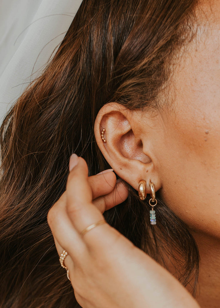 Dezi Studs