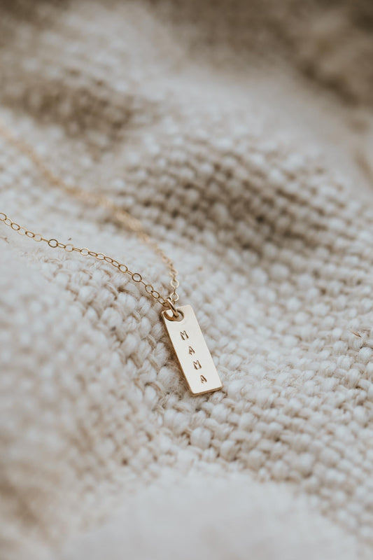 Mama Necklace