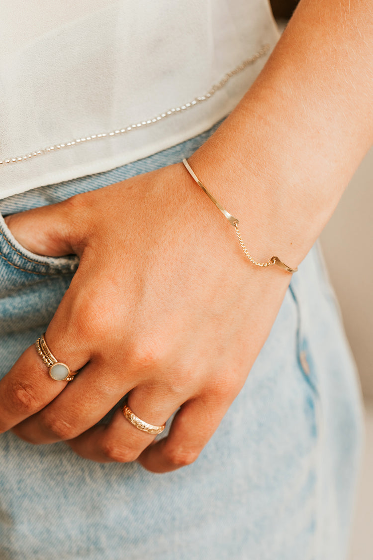 Flow Bangle