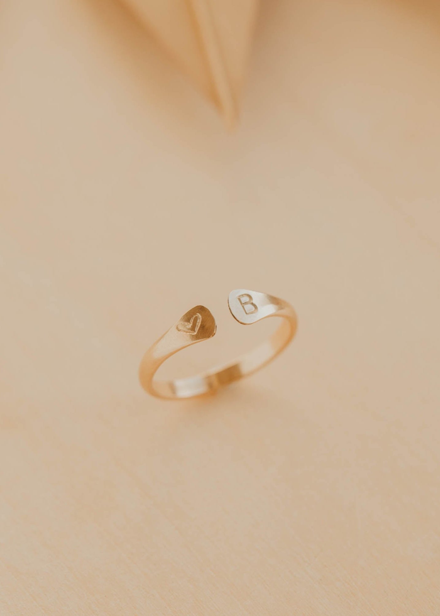 Elli Dames Ring Dames Letter A Cirkel Verstelbaar Basic in 925 Sterling Zilver Elli Dames Ring Dames Letter A Cirkel Verstelbaar Basic in 925 Sterling Zilver