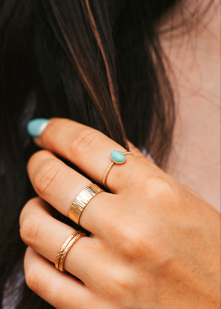 Adela Ring