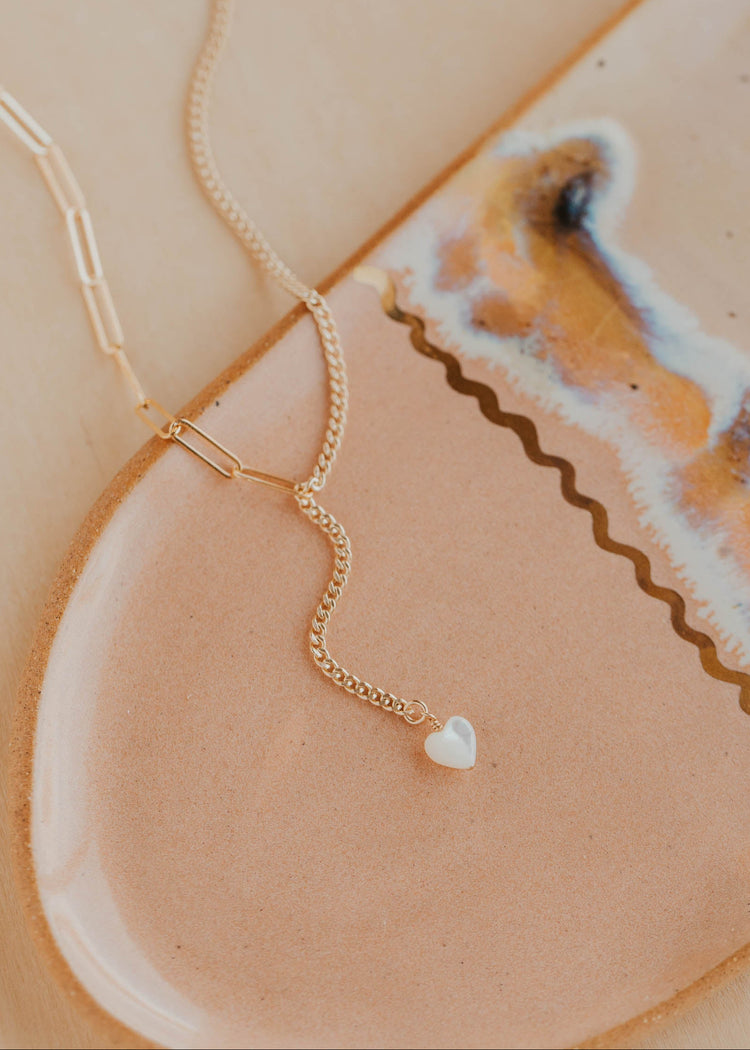 Loveline Lariat