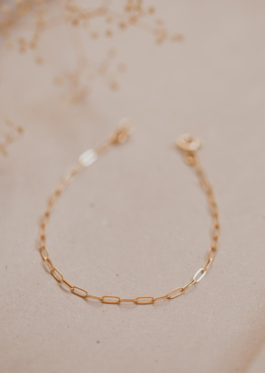 NEEVE BRACELET