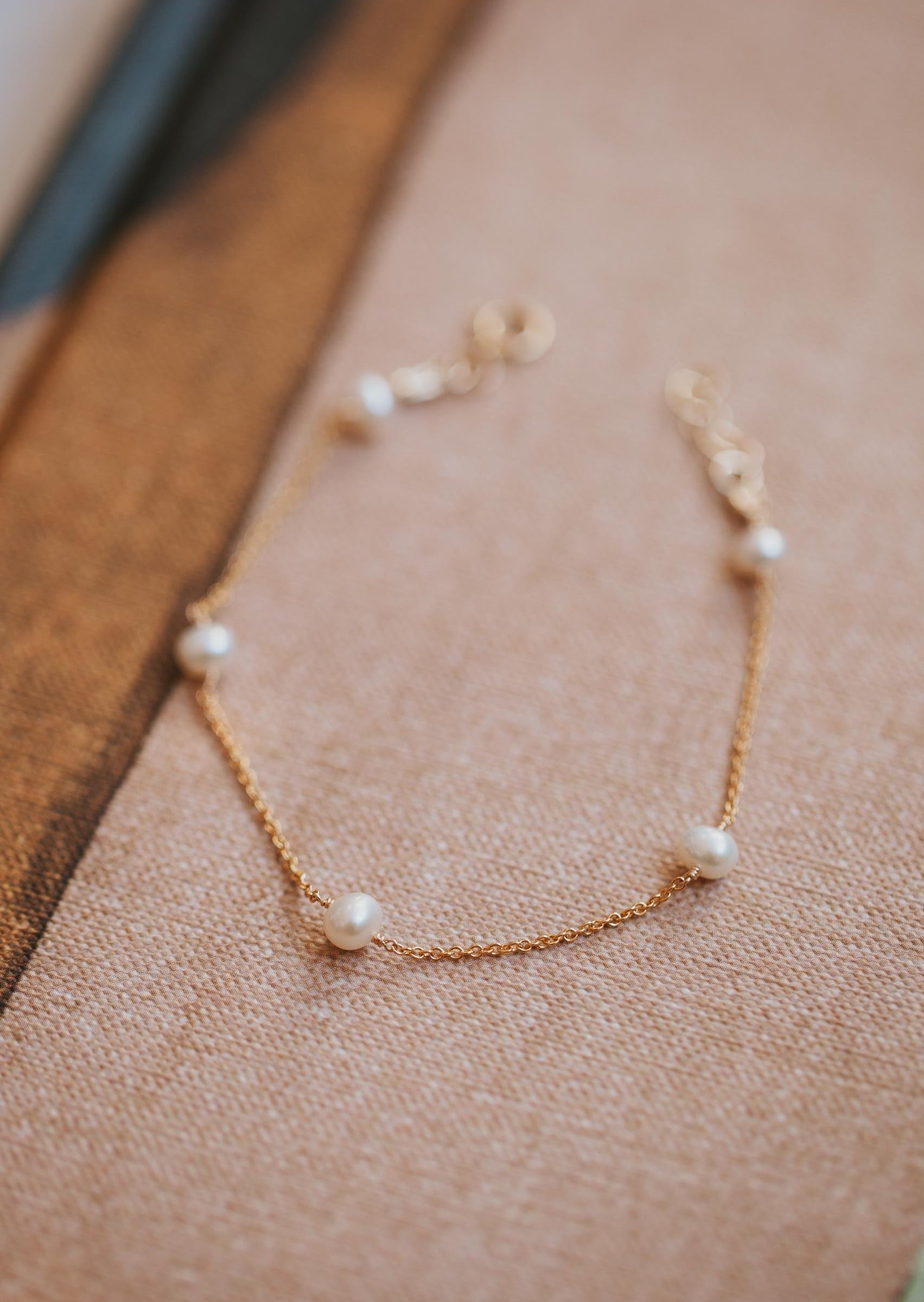 Delicate discount pearl bracelet