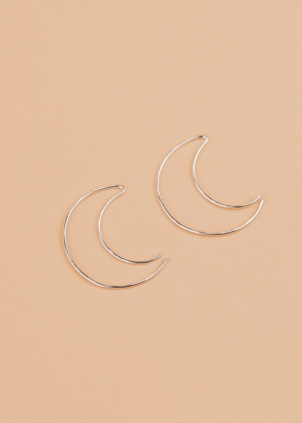 Crescent Moon Threaders