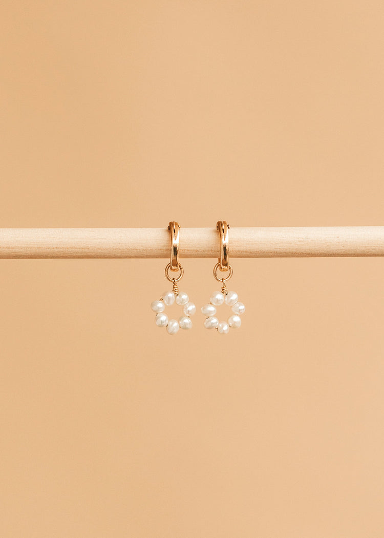Daisy Charms